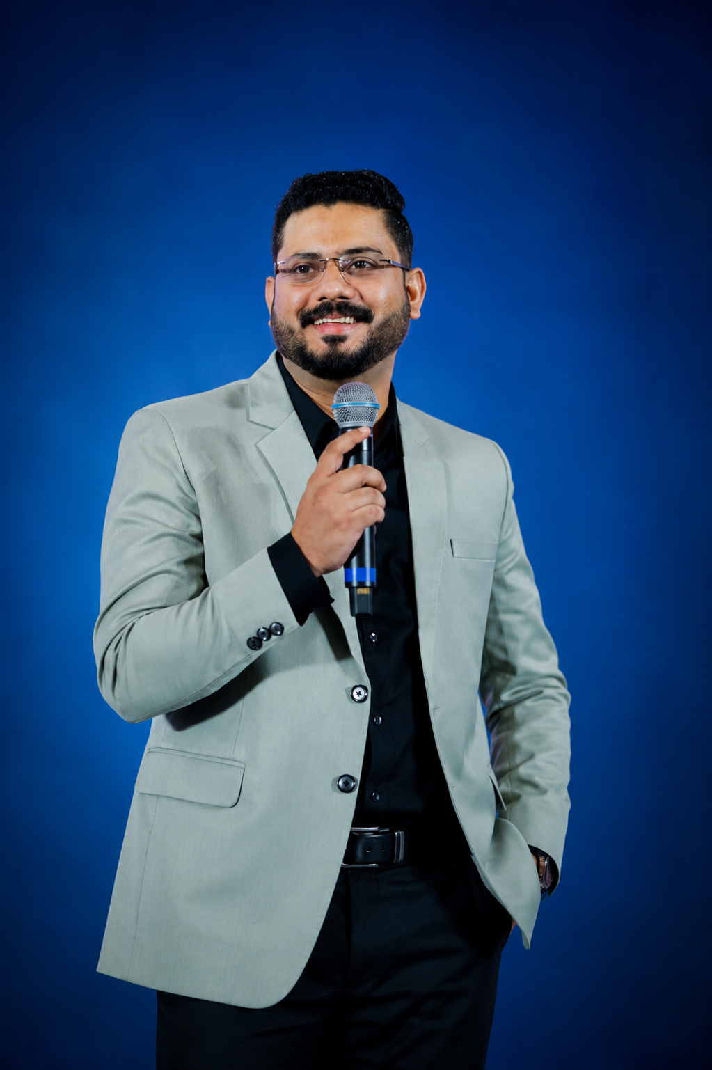 Ashraf Muzammil — Trainer